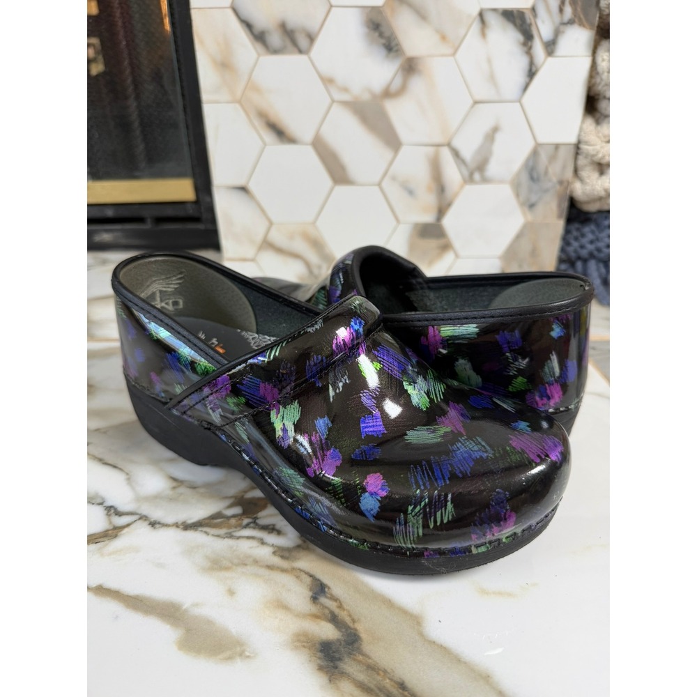 Dansko XP 2.0 Clogs Women 39 Black Patent Leather Multi COLORED PENCIL PATE